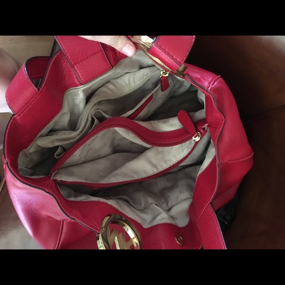 Michael Kors Purse - Picture 2 of 4